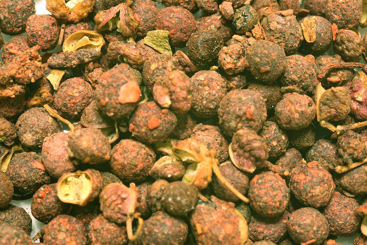 Close-up of dried Sichuan peppercorns